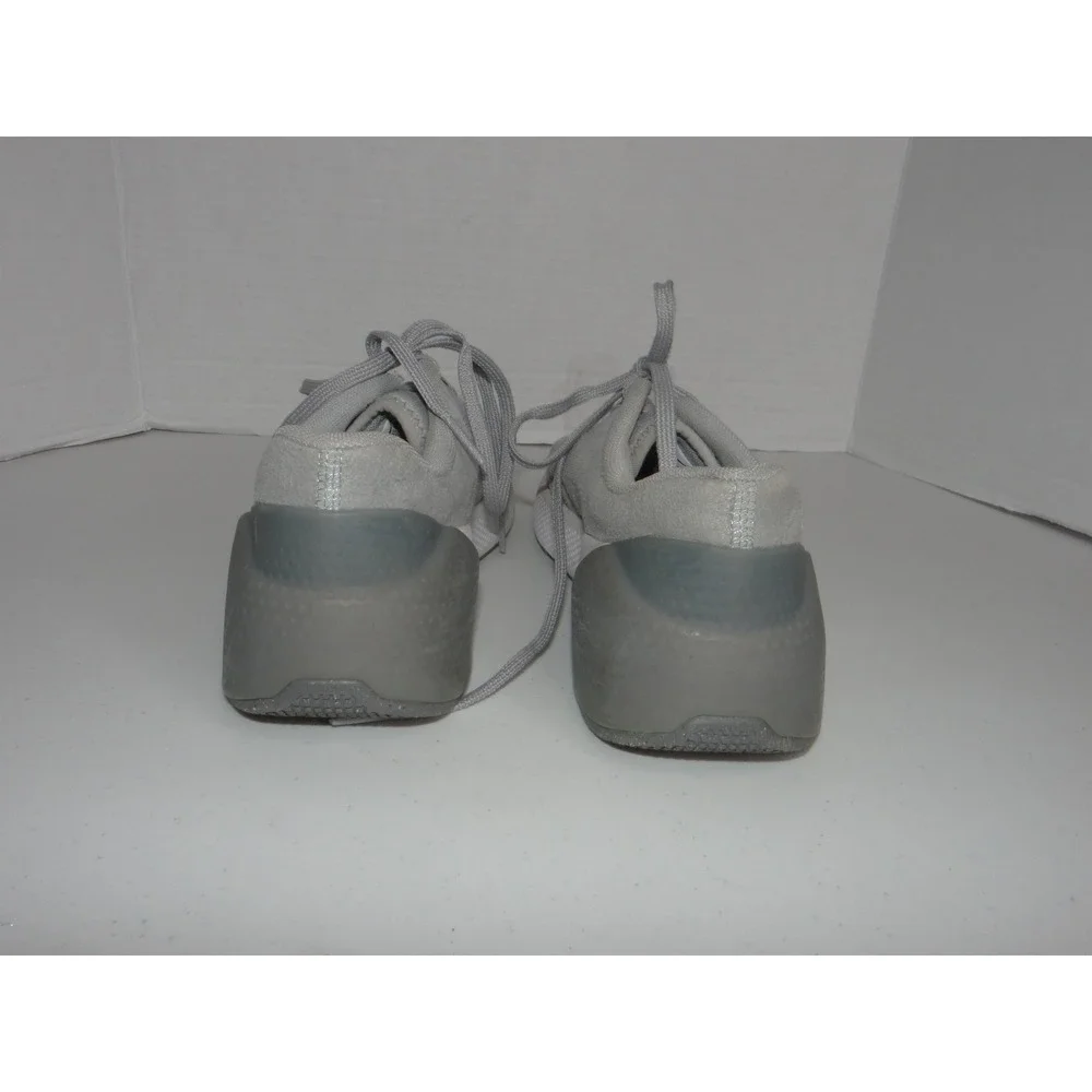 Nike Air Zoom DX9016-003 Mens 7 Grey White Suede Low Top Athletic Sneakers